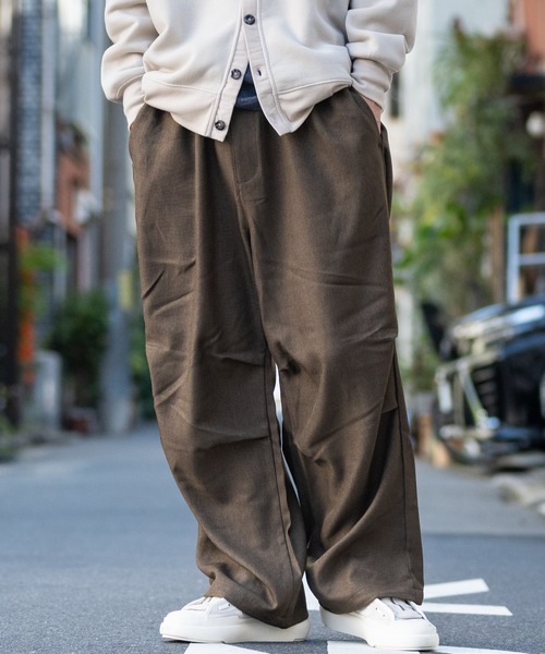 ROOT THREE(ルートスリー)の「【3】ポリツイル ワイドパラシュートパンツ(カーゴパンツ・メンズ・ネイビー/ブラウン/グレー/ブラック・MEDIUM/LARGE/X-LARGE)」の3枚目の写真