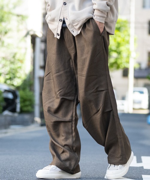 ROOT THREE(ルートスリー)の「【3】ポリツイル ワイドパラシュートパンツ(カーゴパンツ・メンズ・ネイビー/ブラウン/グレー/ブラック・MEDIUM/LARGE/X-LARGE)」の13枚目の写真