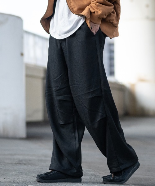 ROOT THREE(ルートスリー)の「【3】ポリツイル ワイドパラシュートパンツ(カーゴパンツ・メンズ・ネイビー/ブラウン/グレー/ブラック・MEDIUM/LARGE/X-LARGE)」の5枚目の写真