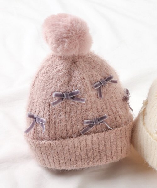 apres les cours(アプレレクール)の「ベロアリボンベビーニット帽(ニットキャップ/ビーニー・キッズ・アイボリー/ピンク・46/48)」の1枚目の写真