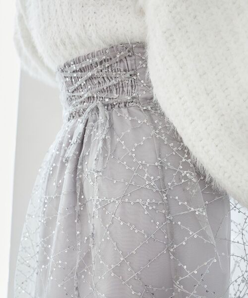 MAJESTIC LEGON（マジェスティックレゴン）の「スパンコールチュールレースアップスカート（スカート・レディース・ホワイト系その他2/ブラック系その他/グレー系その他・SMALL/MEDIUM）」の18枚目の写真
