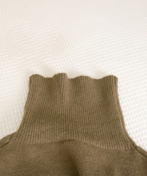 Miniministore(ミニミニストア)の「タートルネックニットトップス レディース(ニット/セーター・レディース・カーキブラウン/グレー/ライトベージュ/ダークベージュ/ネイビー・FREE)」の17枚目の写真