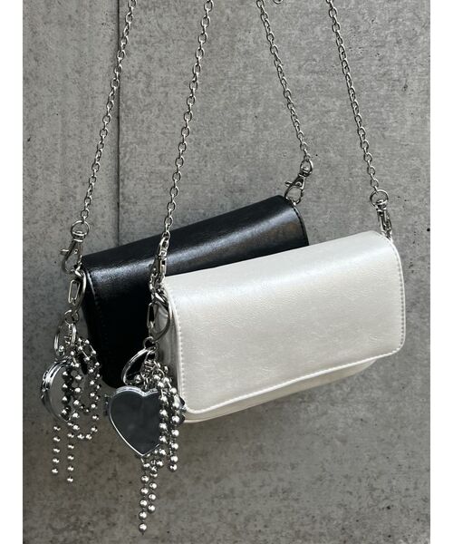 EMODA（エモダ）の「ミラーフォーンケース（スマホケース/カバー・レディース・アイボリー/ブラック・FREE）」の12枚目の写真