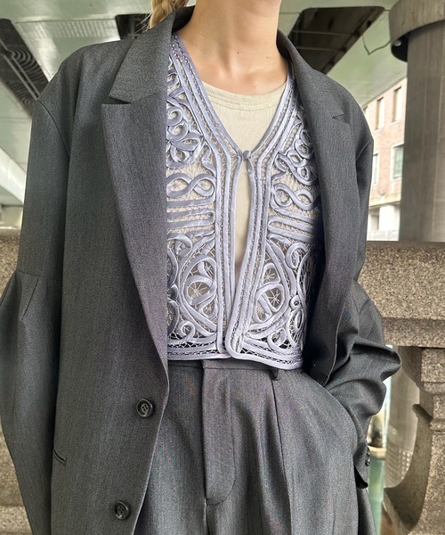 Ameri（アメリ）の「2WAY SATIN BATTEN LACE VEST（ベスト