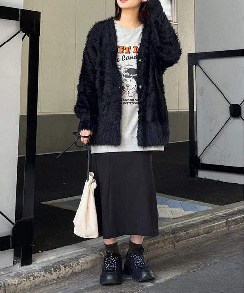 spiritoso(スピリトーゾ)の「【spiritoso】GIFT DAY ガールデザインプリント 裏毛スウェット(スウェット・レディース・ホワイト/グレー系その他・FREE)」の14枚目の写真