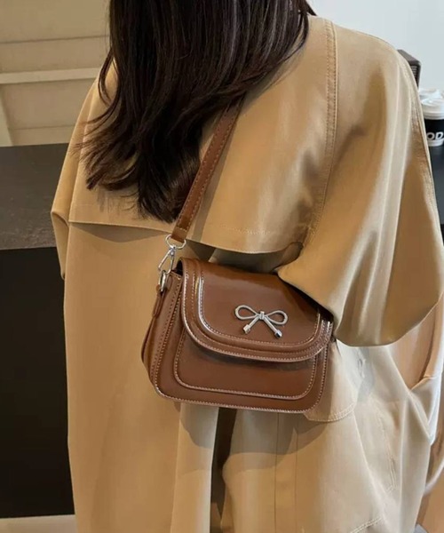 pumpkin port（パンプキンポート）の「リボンポイントミニショルダーバッグ（ショルダーバッグ・レディース・ブラック/アイボリー/レッド/ブラウン/キャメル/ベージュ/ブルー・FREE）」の15枚目の写真