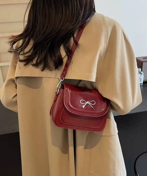 pumpkin port（パンプキンポート）の「リボンポイントミニショルダーバッグ（ショルダーバッグ・レディース・ブラック/アイボリー/レッド/ブラウン/キャメル/ベージュ/ブルー・FREE）」の18枚目の写真