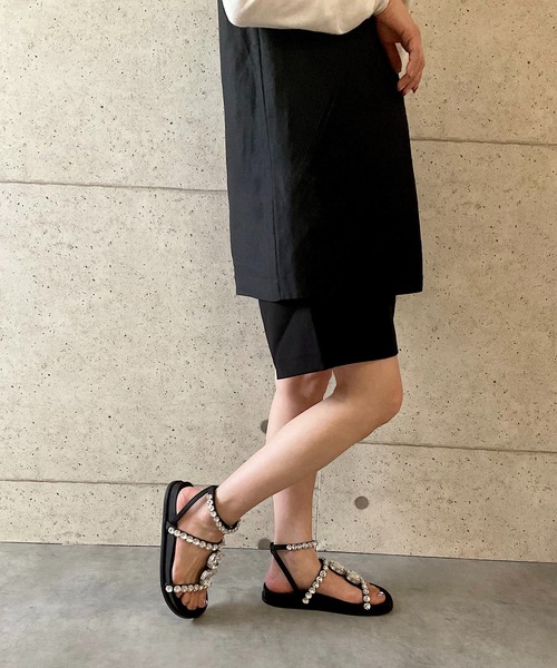 Jeffrey Campbell（ジェフリーキャンベル）の「キラキラ フラットサンダル（サンダル・レディース・ブラック・35/36/37/38/39）」の12枚目の写真