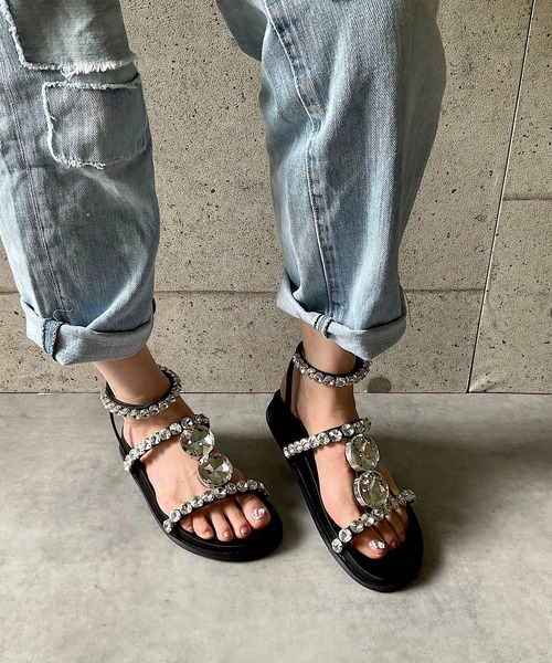 Jeffrey Campbell（ジェフリーキャンベル）の「キラキラ フラットサンダル（サンダル・レディース・ブラック・35/36/37/38/39）」の17枚目の写真