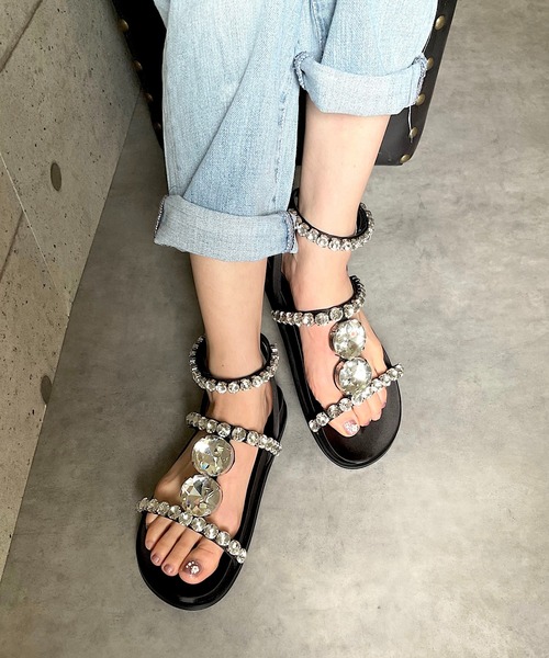 Jeffrey Campbell（ジェフリーキャンベル）の「キラキラ フラットサンダル（サンダル・レディース・ブラック・35/36/37/38/39）」の21枚目の写真