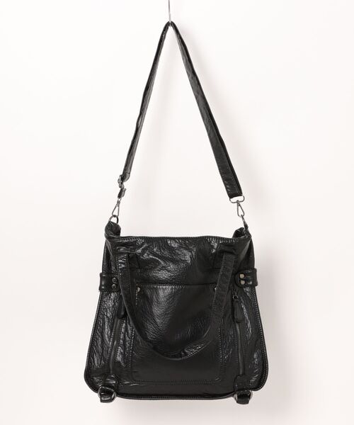 Chikashitsu +（チカシツプラス）の「【Chikashitsu +】antique like eco leather tote bag / 【チカシツプラス】アンティーク風2wayショルダーバッグ（ショルダーバッグ・メンズ・ブラック・ONE SIZE）」の6枚目の写真