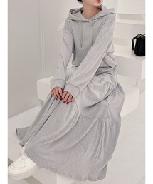 MIIA | ショートパーカー×ティアードロングスカート(セットアップ)