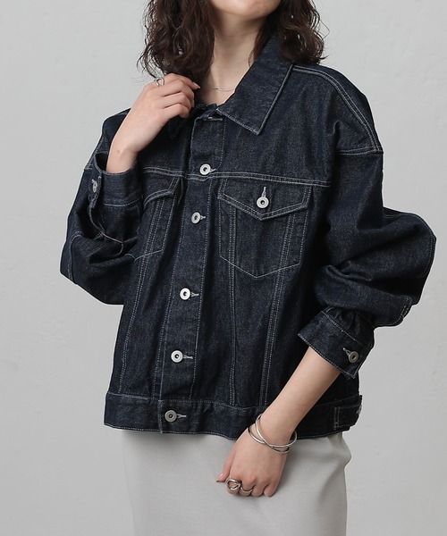 COLONY 2139(コロニートゥーワンスリーナイン)の「ルーズフィットGジャン(デニムジャケット・レディース・アイボリー/サックスブルー/ネイビー/ダークブルー・FREE)」の13枚目の写真