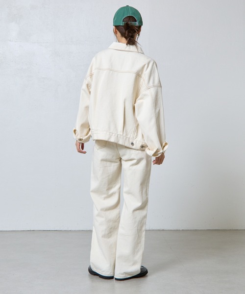 COLONY 2139(コロニートゥーワンスリーナイン)の「ルーズフィットGジャン(デニムジャケット・レディース・アイボリー/サックスブルー/ネイビー/ダークブルー・FREE)」の11枚目の写真