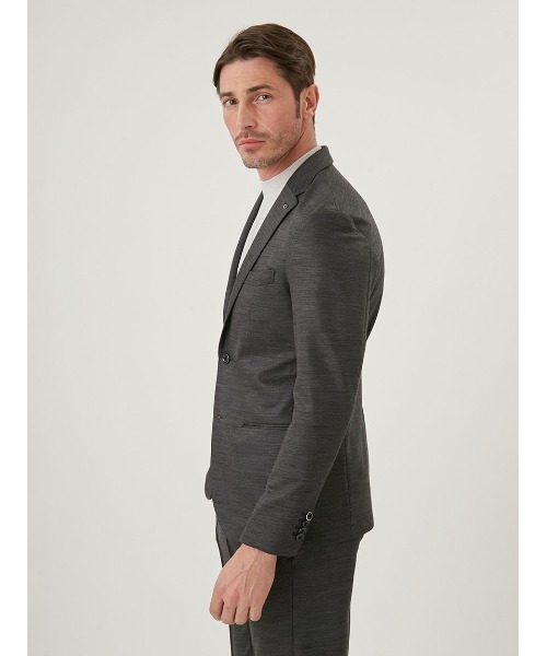 AOURE(アウール)の「CERIMONIA WOOL JERSEY JACKET(テーラードジャケット・メンズ・ブラウン/グレー・MEDIUM/LARGE/SMALL)」の8枚目の写真