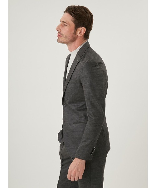 AOURE(アウール)の「CERIMONIA WOOL JERSEY JACKET(テーラードジャケット・メンズ・ブラウン/グレー・MEDIUM/LARGE/SMALL)」の9枚目の写真