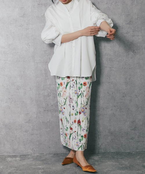 ANOTHER S(アナザーエス)の「花柄プリーツロングスカート(スカート・レディース・ブラック/オフホワイト・M)」の9枚目の写真