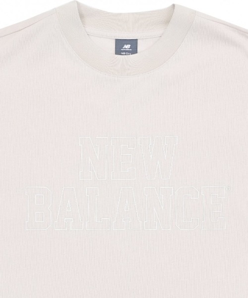 NEW BALANCE(ニューバランス)の「ニューバランス New Balance ショートスリーブTシャツ_オーバーサイズズド(Tシャツ/カットソー・メンズ・サンドグレー/オフホワイト/ブラック・S/M/L/LL/3L)」の15枚目の写真