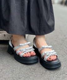 Shoes in Closet | 軽量厚底 2WAY ３連リボン ストラップ ヒール サンダル 5992(サンダル)