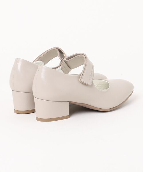 LANVIN collection(ランバン コレクション)の「ベルクロストラップスクエアトゥパンプス(パンプス・レディース・ブラック/ライトグレー・23.0cm/23.5cm/24.0cm/24.5cm/22.5cm)」の3枚目の写真