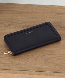 MONO COMME CA（モノコムサ）の「額縁切り替え ラウンドファスナー 長財布（その他小物）」