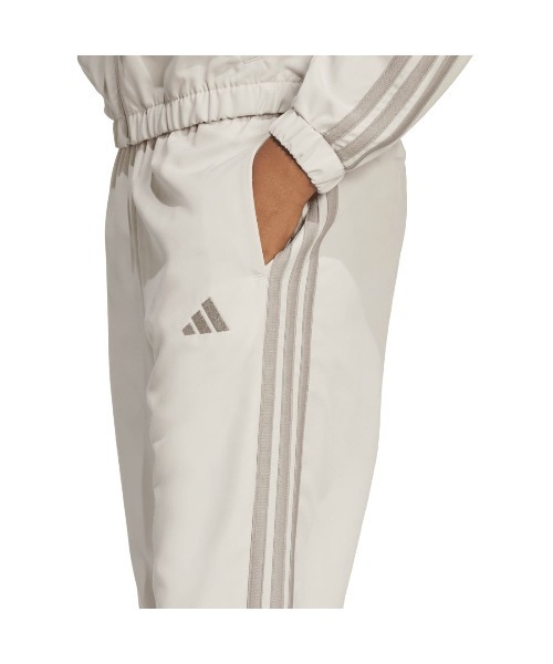 adidas（アディダス）の「アディダス adidas ボールドブロック トラックスーツ（ジャージ・レディース・ブラック・S/M/L/XL）」の11枚目の写真