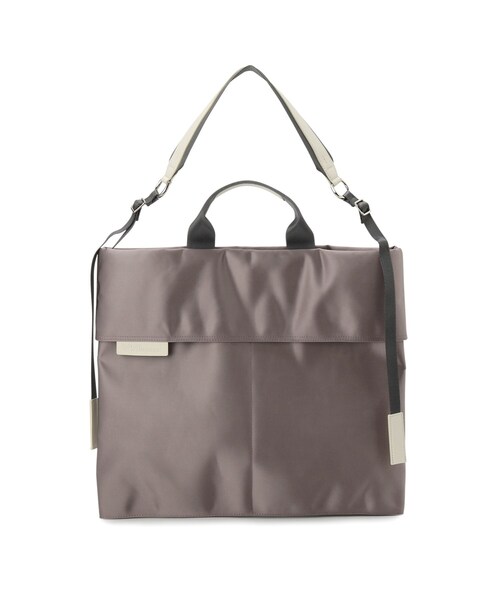 TOFF&LOADSTONE(トフアンドロードストーン)の「Air 2way shoulder(エア 2WAY ショルダー)L(ショルダーバッグ・レディース・ライトグレー系5/ブラック系6/ブラック/ピンク系その他・00)」の4枚目の写真