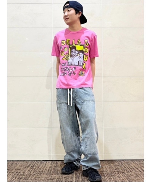 GAP(ギャップ)の「◆ヘビーウェイト クロップド デ・ラ・ソウル De La SoulグラフィックTシャツ(Tシャツ/カットソー・メンズ・ピンク・M/S/XS/XL/L)」の12枚目の写真