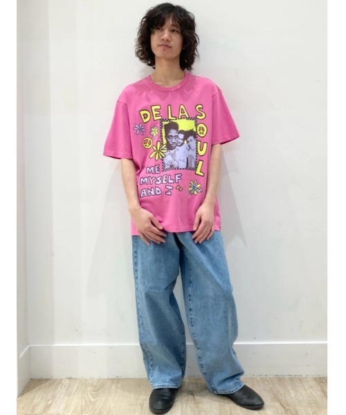 GAP(ギャップ)の「◆ヘビーウェイト クロップド デ・ラ・ソウル De La SoulグラフィックTシャツ(Tシャツ/カットソー・メンズ・ピンク・M/S/XS/XL/L)」の13枚目の写真