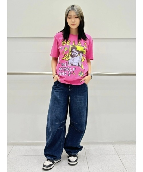 GAP(ギャップ)の「◆ヘビーウェイト クロップド デ・ラ・ソウル De La SoulグラフィックTシャツ(Tシャツ/カットソー・メンズ・ピンク・M/S/XS/XL/L)」の15枚目の写真