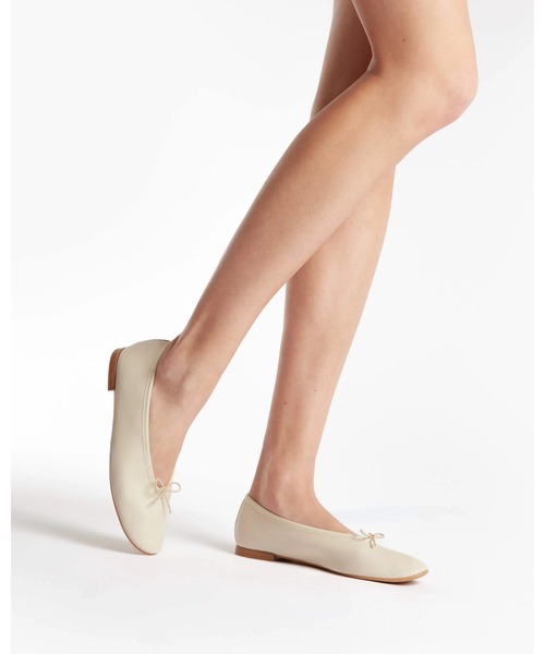 Repetto(レペット)の「Lilouh バレエフラット - ラバーソール - EUサイズ / V4096VE(バレエシューズ・レディース・ベージュ・39/38/40/38.5/37.5/37/36)」の3枚目の写真
