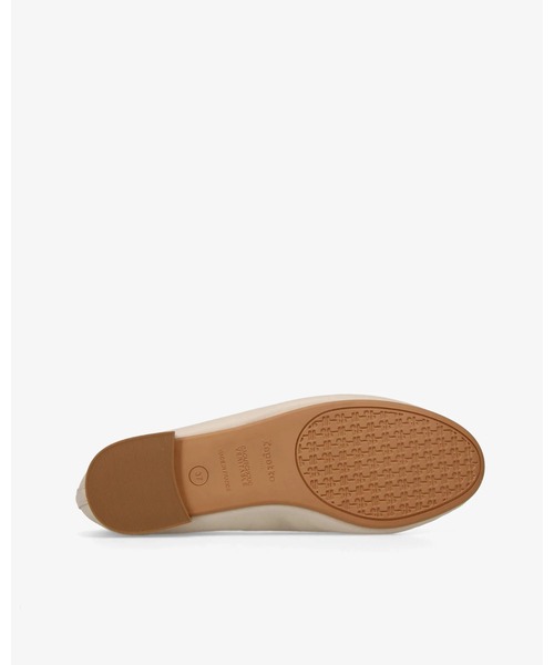 Repetto(レペット)の「Lilouh バレエフラット - ラバーソール - EUサイズ / V4096VE(バレエシューズ・レディース・ベージュ・39/38/40/38.5/37.5/37/36)」の6枚目の写真