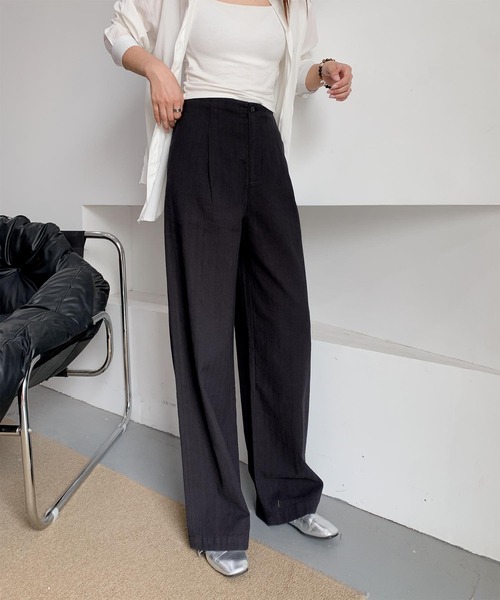 DECADE CLASSIC(ディケイド クラシック)の「ストレートリラックスパンツ(チノパンツ・レディース・ブラック/ホワイト・SMALL/MEDIUM/LARGE)」の2枚目の写真