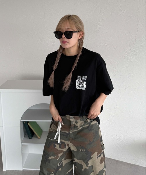 sedacle(セダクル)の「バッググラフィックT(Tシャツ/カットソー・レディース・ブラック/ネイビー/オフホワイト/ピンク・LARGE/MEDIUM/SMALL)」の12枚目の写真