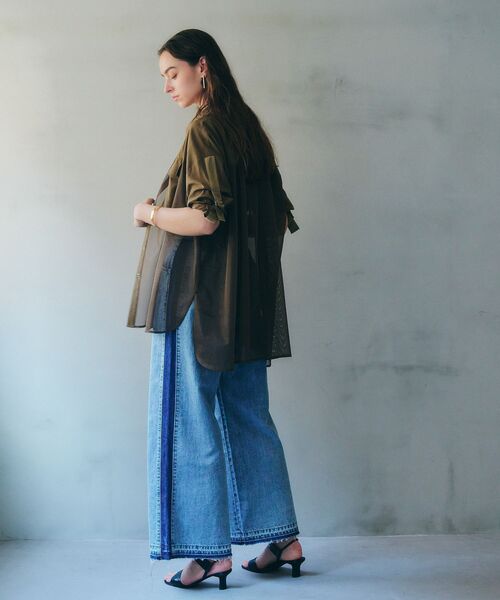 Editt by YECCA VECCA(エディットバイイェッカヴェッカ)の「綿麻ラインバギーデニム(デニムパンツ・レディース・ライトインディゴブルー・S/M)」の15枚目の写真