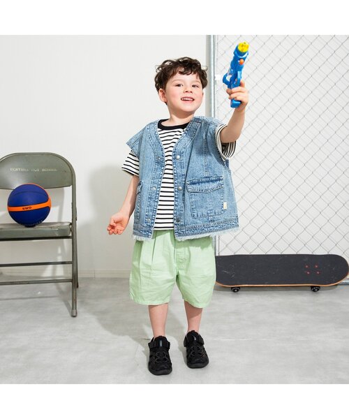 BREEZE（ブリーズ）の「シティ水抜きサンダル_水陸両用（サンダル・キッズ・ブラック/ホワイト・17/19/14/16/15 /20/18/13）」の5枚目の写真