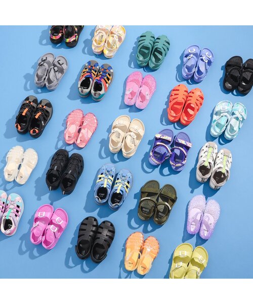 BREEZE（ブリーズ）の「シティ水抜きサンダル_水陸両用（サンダル・キッズ・ブラック/ホワイト・17/19/14/16/15 /20/18/13）」の15枚目の写真