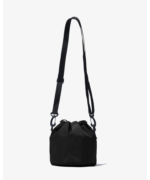 KEBOZ（ケボズ）の「X-PAC DRAWSTRING BAG（ショルダーバッグ・メンズ・ブラック/ベージュ/オリーブ/ホワイト・FREE）」の2枚目の写真