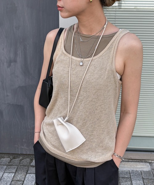 feepur（フェピュール）の「異素材レイヤードアメスリタンク（タンクトップ・レディース・チャコールグレー/アイボリー/ベージュ・MEDIUM）」の3枚目の写真