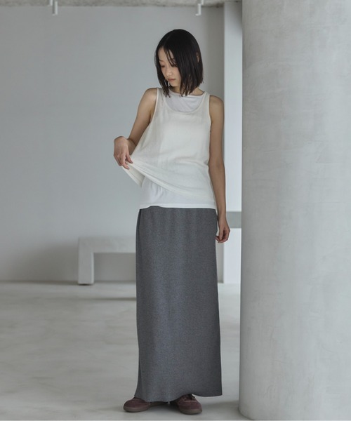 feepur（フェピュール）の「異素材レイヤードアメスリタンク（タンクトップ・レディース・チャコールグレー/アイボリー/ベージュ・MEDIUM）」の19枚目の写真