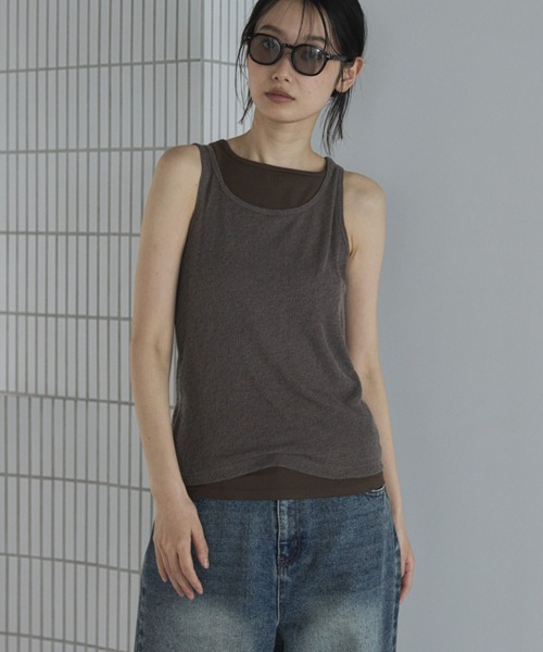 feepur（フェピュール）の「異素材レイヤードアメスリタンク（タンクトップ・レディース・チャコールグレー/アイボリー/ベージュ・MEDIUM）」の9枚目の写真
