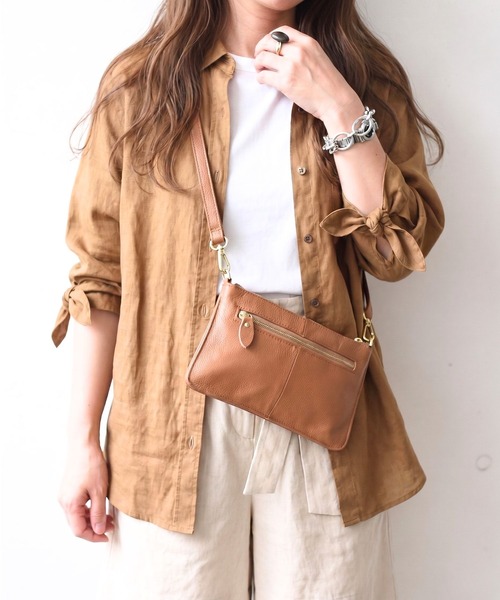 styiro(スタイロ)の「バッグinバッグにもなる牛革2wayショルダー/クラッチ(ショルダーバッグ・レディース・ターコイズブルー/シルバー/ネイビー/キャメル/レッド/ブラック/フューシャピンク・FREE)」の22枚目の写真
