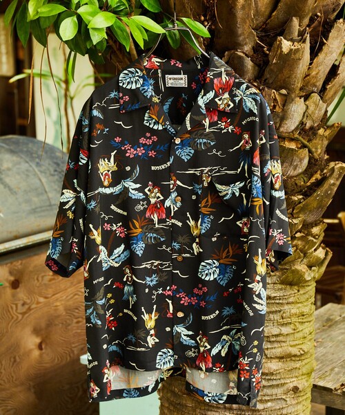 McGREGOR(マックレガー)の「McGREGOR COLLECTION/マックレガー コレクション ヴィンテージライク アロハシャツ(シャツ/ブラウス・メンズ・ブラック/ナチュラル・MEDIUM/LARGE)」の2枚目の写真