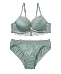 GiRLS by PEACH JOHN(ガールズバイピーチジョン)の【盛り谷間メイク!A〜Eカップ展開☆バリエいろいろ♪】盛れる谷間メイクレースブラジャー&ショーツセット(ブラ&ショーツ)