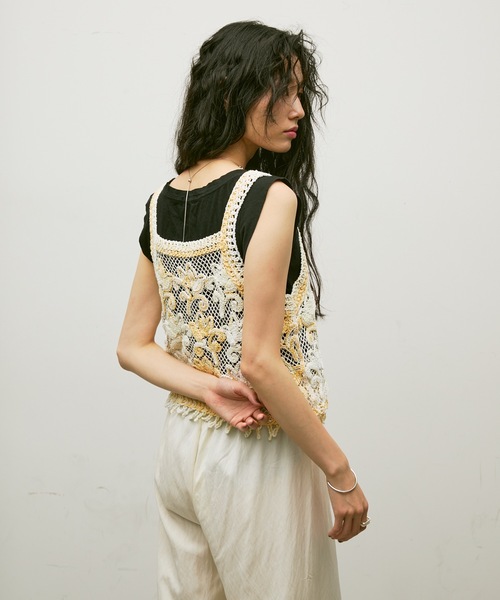 Lutim by u(ルチバイユー)の「Crochet square bustier / クロシェ編みスクエアビスチェ(その他トップス・レディース・クリーム/オリーブ・FREE)」の11枚目の写真