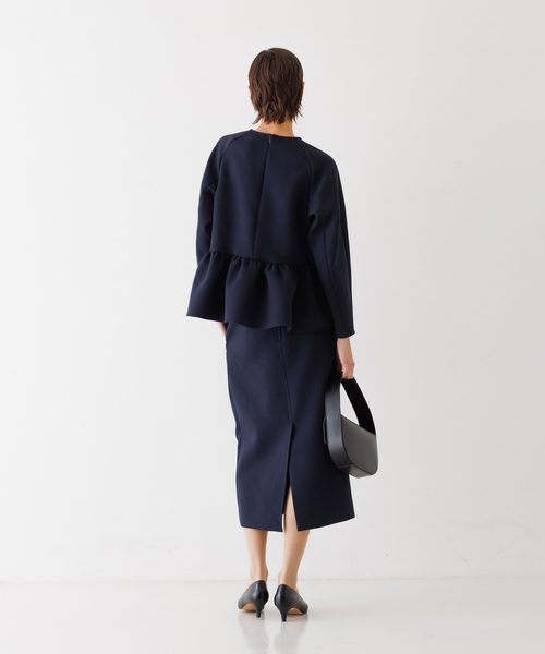 DESIGNWORKS(デザインワークス)の「ペプラムブラウス(シャツ/ブラウス・レディース・ネイビー/アイボリー・38)」の17枚目の写真