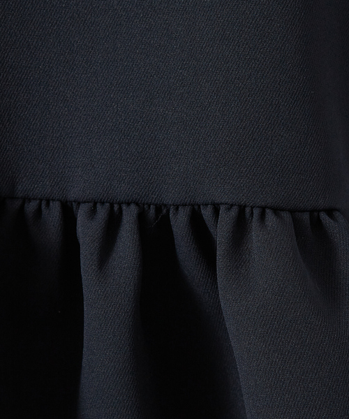 DESIGNWORKS(デザインワークス)の「ペプラムブラウス(シャツ/ブラウス・レディース・ネイビー/アイボリー・38)」の9枚目の写真