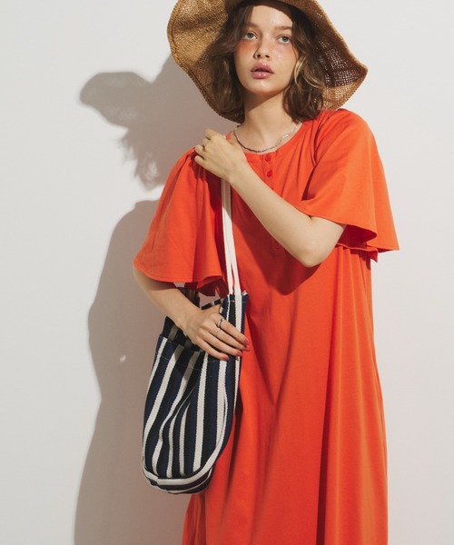 Unitage（ユニテージ）の「フレアスリーブカットワンピース（ワンピース・レディース・オレンジ/ブラウン/ブラック・FREE）」の17枚目の写真