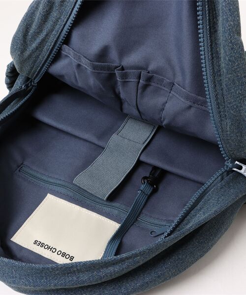 BOBO CHOSES（ボボショーズ）の「Go Bobo denim school bag（バックパック/リュック・キッズ・ブルー・ONE SIZE）」の8枚目の写真