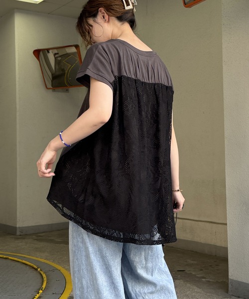 LBC(エルビーシー)の「バックレースレイヤープルオーバー(Tシャツ/カットソー・レディース・ホワイト/ブラウン/チャコール・M)」の2枚目の写真